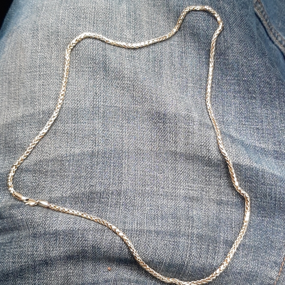 Gold chain - Picture 2 of 2